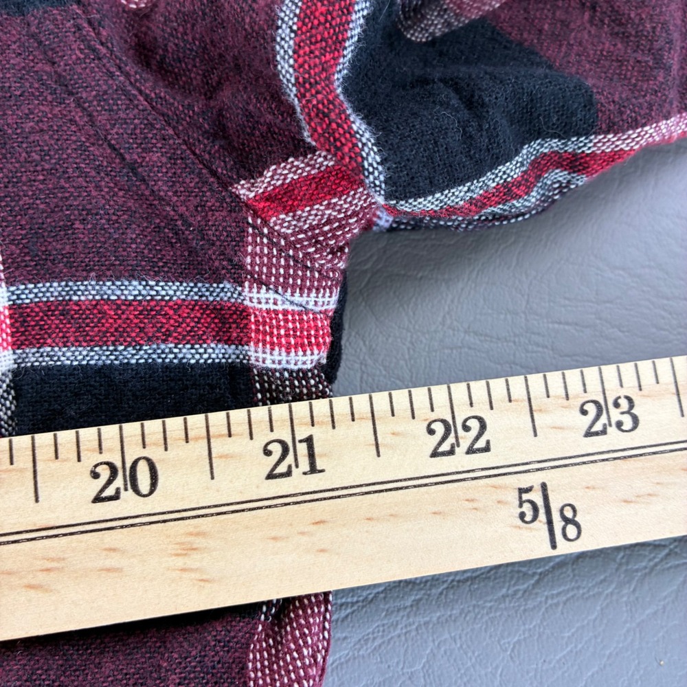 Rocawear Grit Iron Work Wear Mens Large Red Black Plaid Lined Flannel Shirt Read - Picture 13 of 14